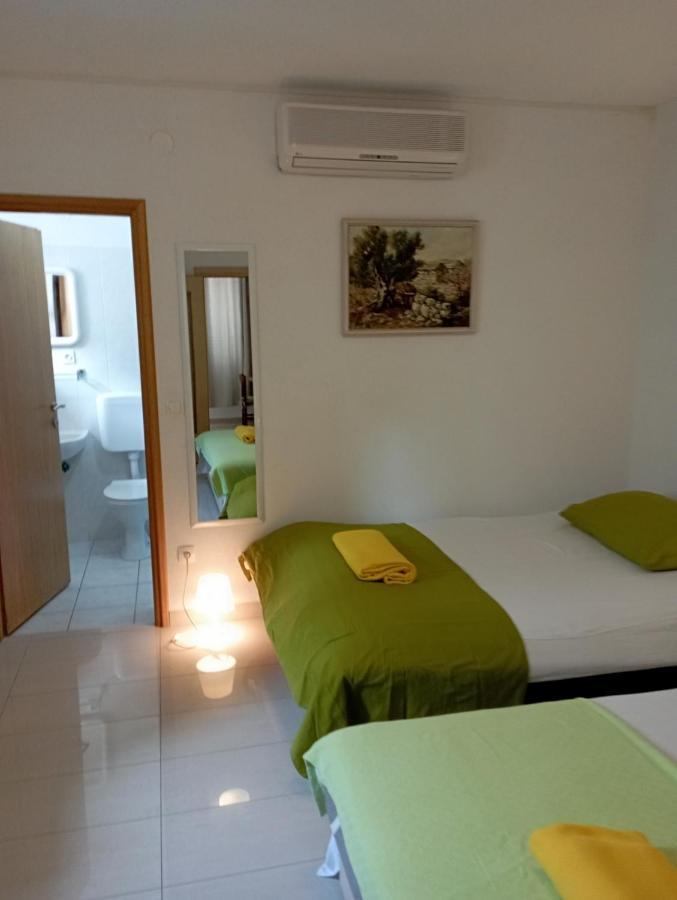 Apartmani Trubi 1 Водице Екстериор снимка